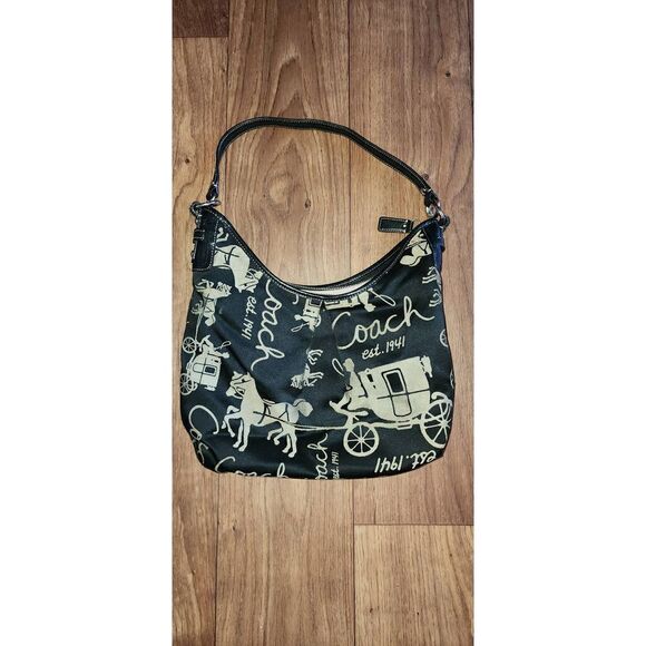 Coach Horse And Cariage Purse F14480 - Picture 1 of 6